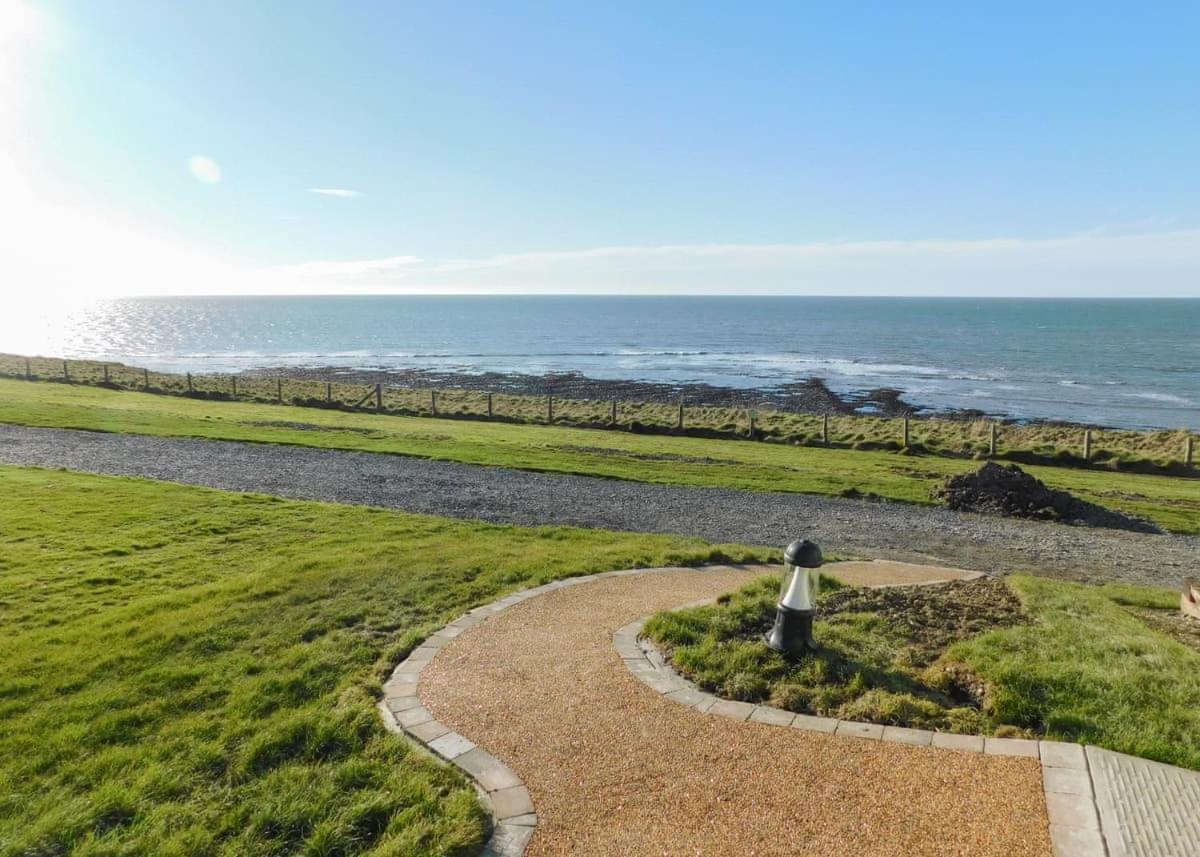 Morfa Bychan Holiday Park Llanychaiarn ภายนอก รูปภาพ