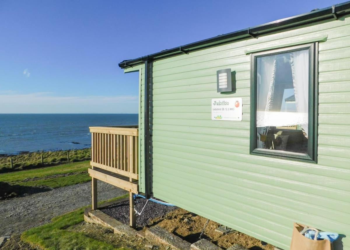 Morfa Bychan Holiday Park Llanychaiarn ภายนอก รูปภาพ