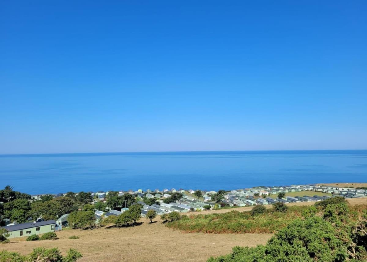 Morfa Bychan Holiday Park Llanychaiarn ภายนอก รูปภาพ
