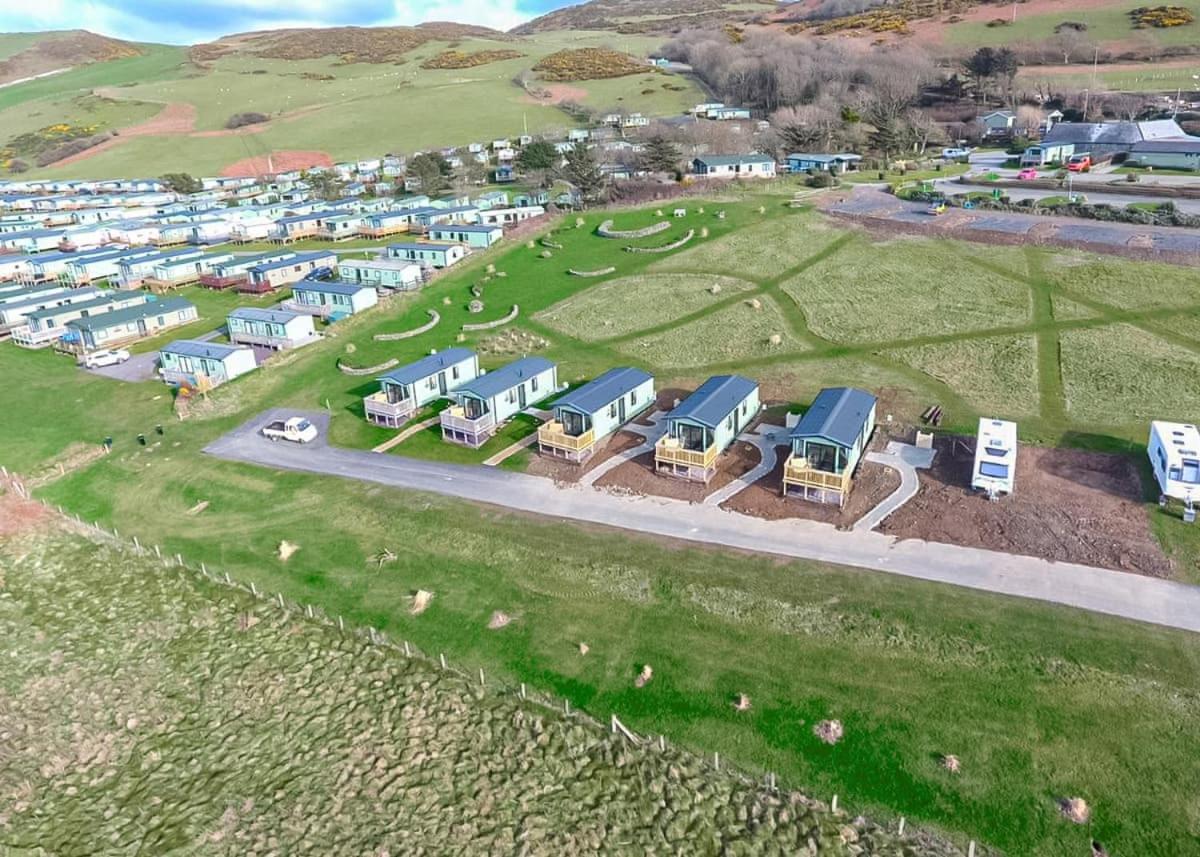 Morfa Bychan Holiday Park Llanychaiarn ภายนอก รูปภาพ