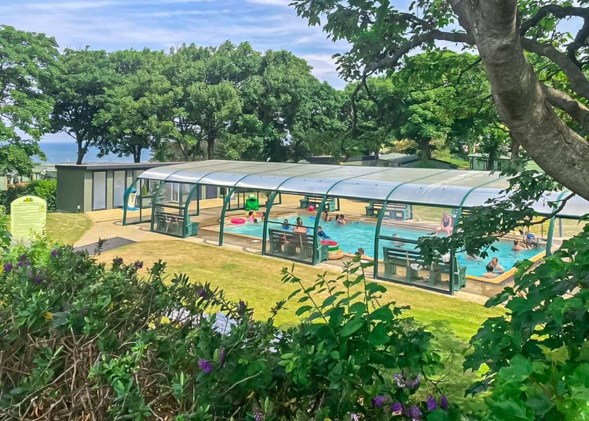Morfa Bychan Holiday Park Llanychaiarn ภายนอก รูปภาพ